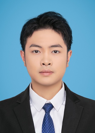 证件照.jpg 证件照.jpg